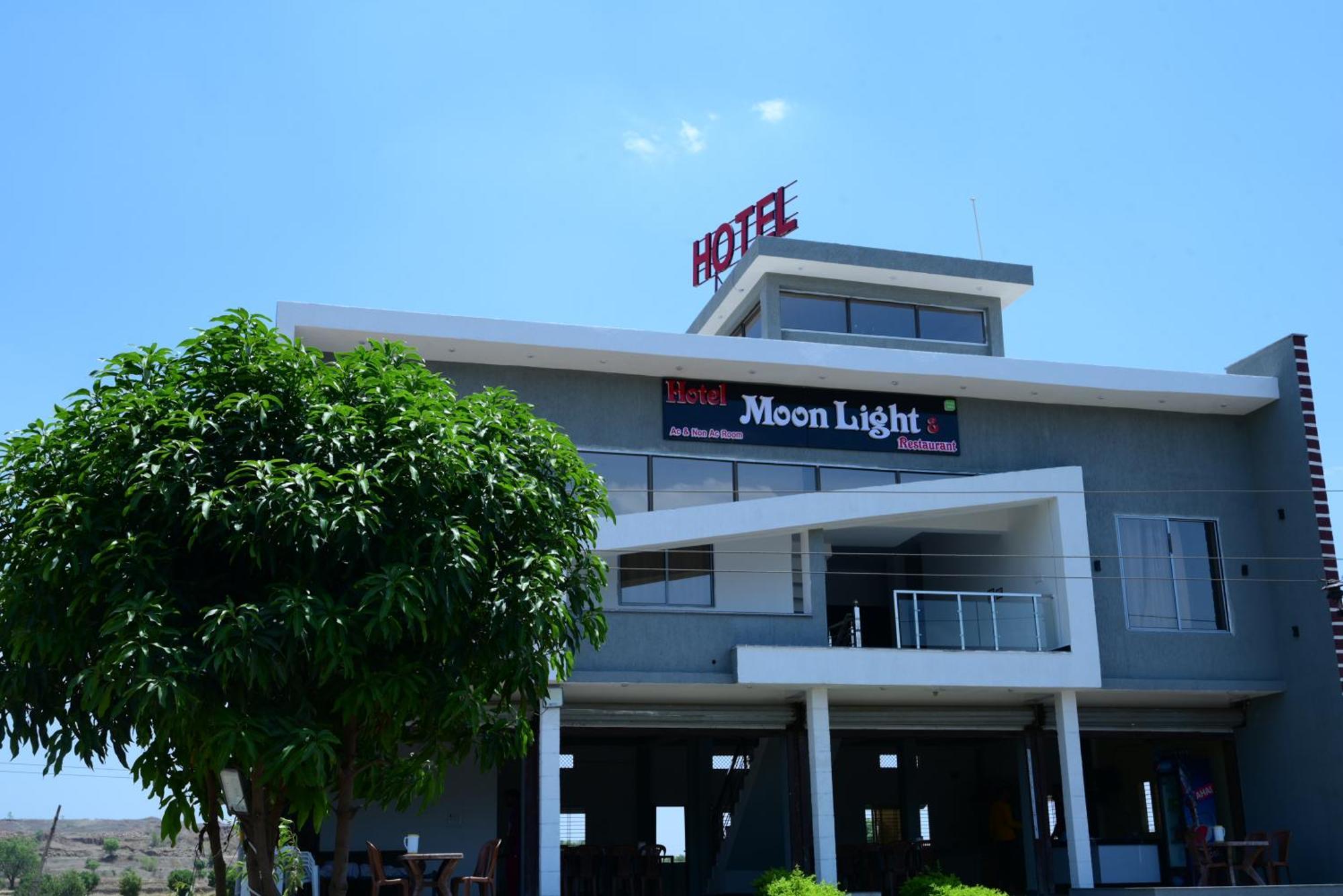 Hotel Moonlight & Restaurant Sehore 외부 사진